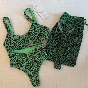 NWT BuffBunny Bikini & Cover Up Set